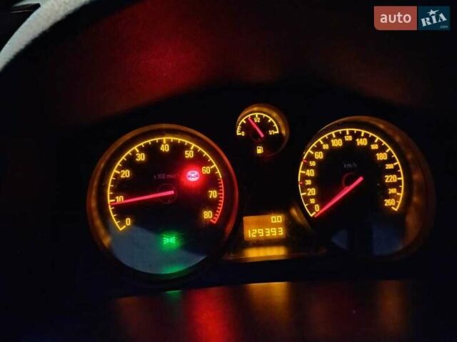 Сірий Опель Астра, об'ємом двигуна 1.4 л та пробігом 129 тис. км за 4000 $, фото 6 на Automoto.ua