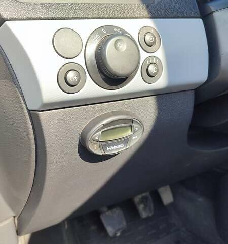 Серый Опель Астра, объемом двигателя 1.91 л и пробегом 254 тыс. км за 4900 $, фото 19 на Automoto.ua