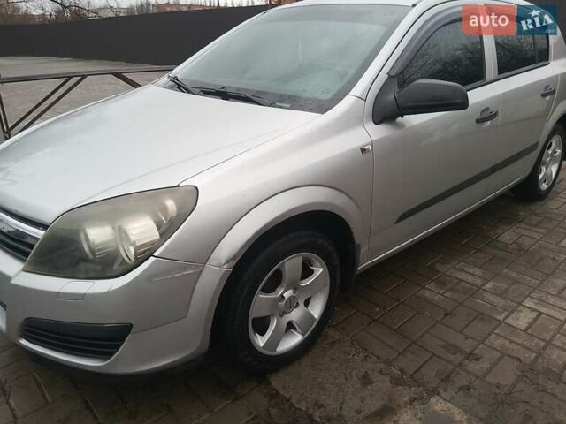 Сірий Опель Астра, об'ємом двигуна 1.4 л та пробігом 285 тис. км за 3800 $, фото 10 на Automoto.ua