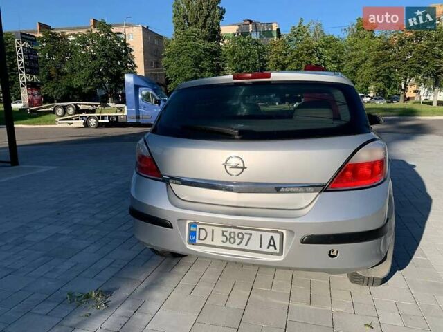 Сірий Опель Астра, об'ємом двигуна 1.6 л та пробігом 138 тис. км за 3800 $, фото 4 на Automoto.ua