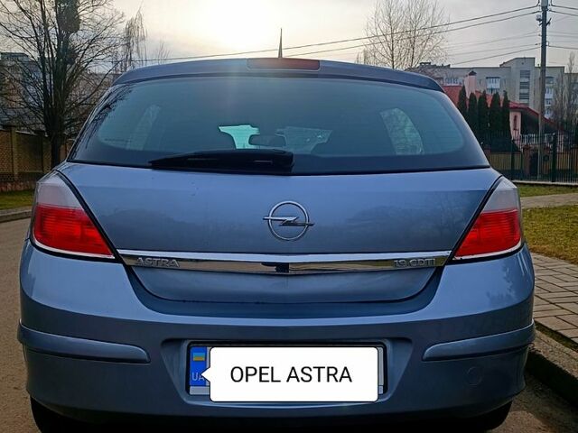 Сірий Опель Астра, об'ємом двигуна 1.9 л та пробігом 290 тис. км за 5500 $, фото 1 на Automoto.ua