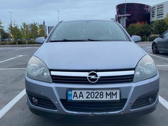 Серый Опель Астра, объемом двигателя 1.6 л и пробегом 145 тыс. км за 4400 $, фото 5 на Automoto.ua