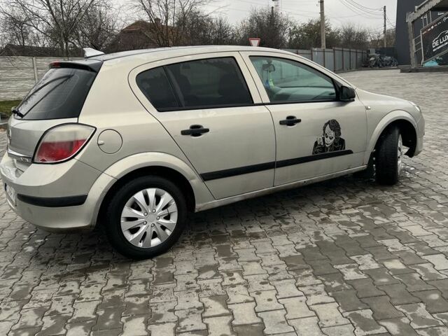 Сірий Опель Астра, об'ємом двигуна 1.4 л та пробігом 371 тис. км за 3088 $, фото 1 на Automoto.ua