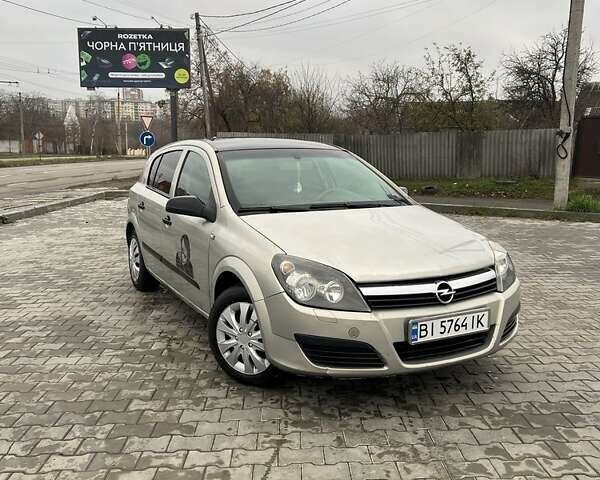 Сірий Опель Астра, об'ємом двигуна 1.4 л та пробігом 371 тис. км за 3088 $, фото 5 на Automoto.ua