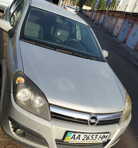 Опель Астра 2006 в Киеве на Automoto.ua Серый Опель Астра, объемом двигателя 1.6 л и пробегом 280 тыс. км за 4200 $, фото 26 на Automoto.ua