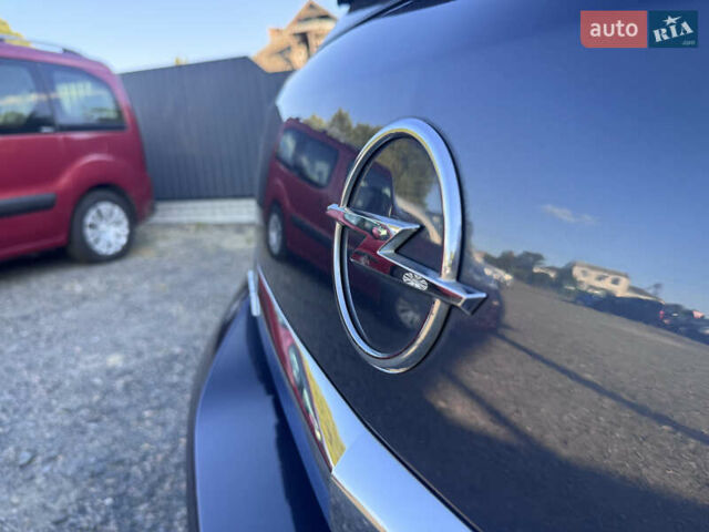 Серый Опель Астра, объемом двигателя 1.6 л и пробегом 220 тыс. км за 5350 $, фото 25 на Automoto.ua