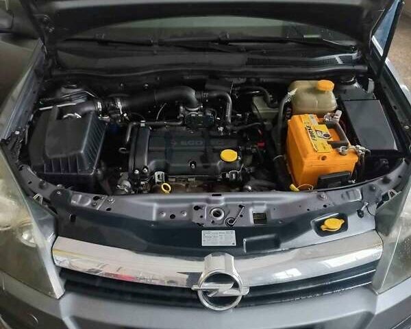 Сірий Опель Астра, об'ємом двигуна 1.4 л та пробігом 468 тис. км за 5000 $, фото 6 на Automoto.ua