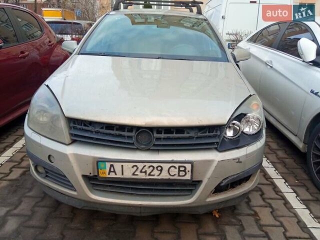 Серый Опель Астра, объемом двигателя 1.8 л и пробегом 333 тыс. км за 2450 $, фото 1 на Automoto.ua