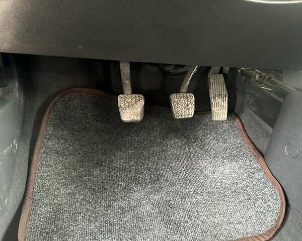 Серый Опель Астра, объемом двигателя 1.69 л и пробегом 150 тыс. км за 6500 $, фото 23 на Automoto.ua