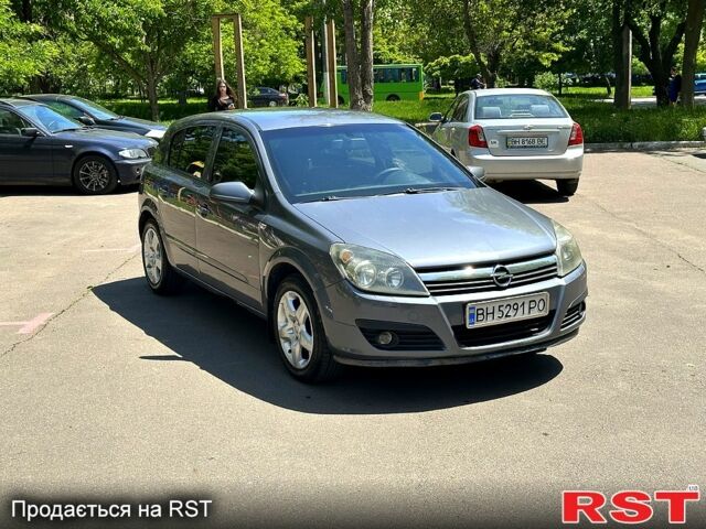 Серый Опель Астра, объемом двигателя 1.6 л и пробегом 210 тыс. км за 5500 $, фото 1 на Automoto.ua