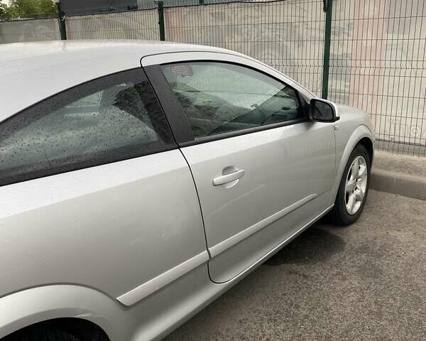 Сірий Опель Астра, об'ємом двигуна 1.7 л та пробігом 222 тис. км за 3600 $, фото 16 на Automoto.ua