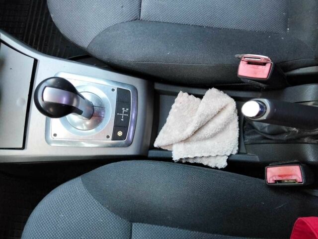 Серый Опель Астра, объемом двигателя 1.6 л и пробегом 290 тыс. км за 3500 $, фото 3 на Automoto.ua