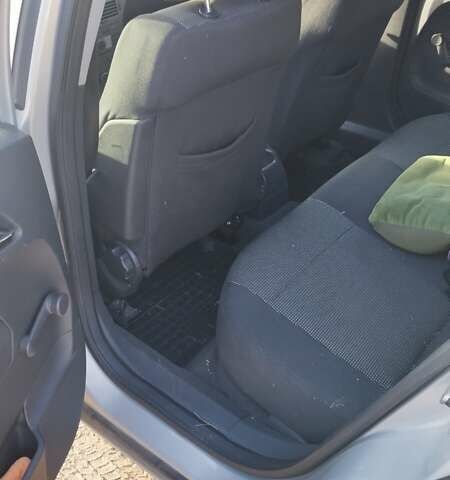 Опель Астра 2006 в Киеве на Automoto.ua Серый Опель Астра, объемом двигателя 1.6 л и пробегом 280 тыс. км за 4200 $, фото 39 на Automoto.ua