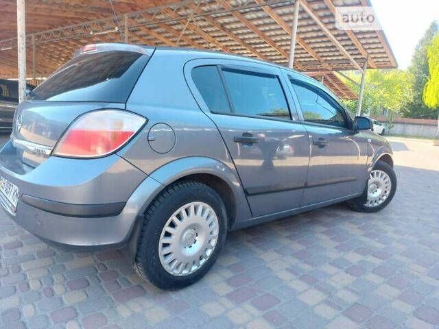 Серый Опель Астра, объемом двигателя 1.4 л и пробегом 90 тыс. км за 5200 $, фото 13 на Automoto.ua