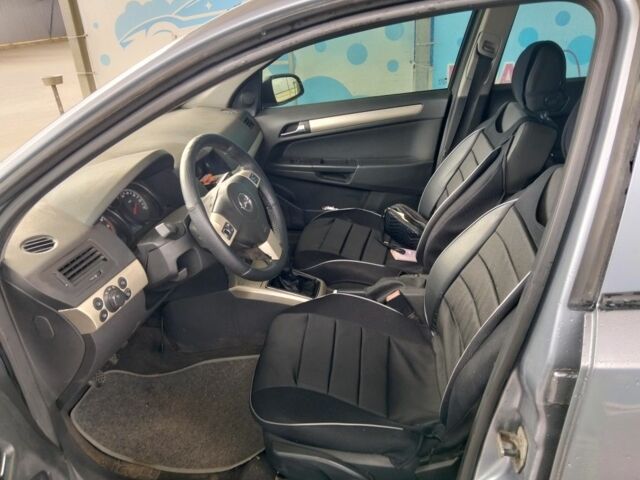 Сірий Опель Астра, об'ємом двигуна 0 л та пробігом 293 тис. км за 3600 $, фото 7 на Automoto.ua