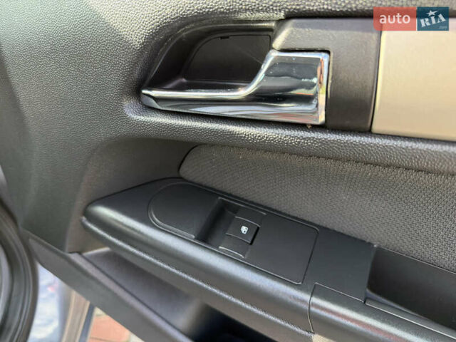 Серый Опель Астра, объемом двигателя 1.6 л и пробегом 180 тыс. км за 6750 $, фото 75 на Automoto.ua