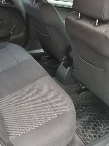 Серый Опель Астра, объемом двигателя 1.6 л и пробегом 216 тыс. км за 4300 $, фото 18 на Automoto.ua