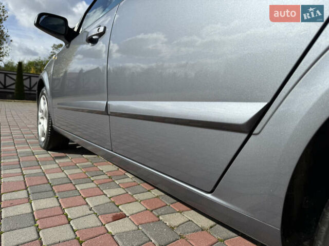 Серый Опель Астра, объемом двигателя 1.6 л и пробегом 180 тыс. км за 6750 $, фото 45 на Automoto.ua