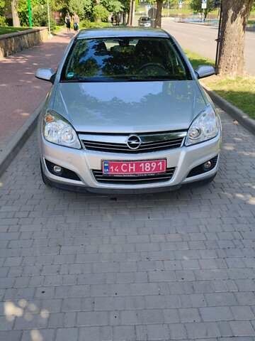 Серый Опель Астра, объемом двигателя 1.6 л и пробегом 164 тыс. км за 5999 $, фото 8 на Automoto.ua