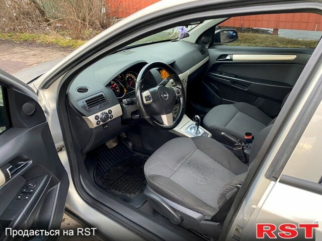 Серый Опель Астра, объемом двигателя 1.6 л и пробегом 250 тыс. км за 4500 $, фото 6 на Automoto.ua