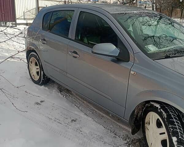 Сірий Опель Астра, об'ємом двигуна 1.6 л та пробігом 231 тис. км за 5300 $, фото 4 на Automoto.ua