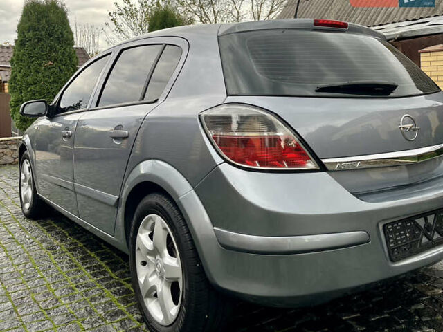 Сірий Опель Астра, об'ємом двигуна 1.6 л та пробігом 199 тис. км за 4999 $, фото 10 на Automoto.ua