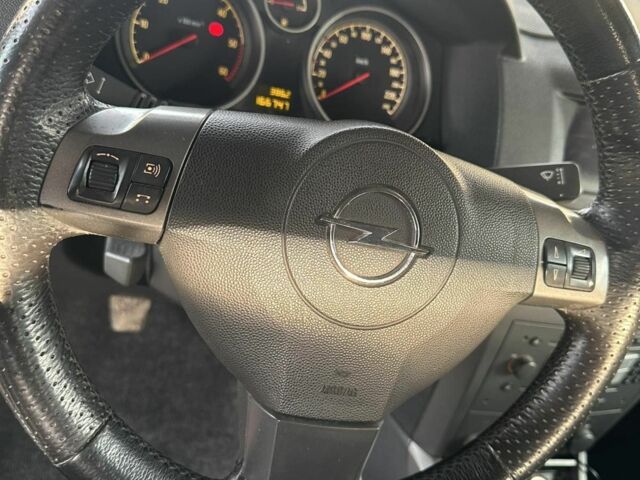 Сірий Опель Астра, об'ємом двигуна 1.7 л та пробігом 150 тис. км за 6500 $, фото 7 на Automoto.ua