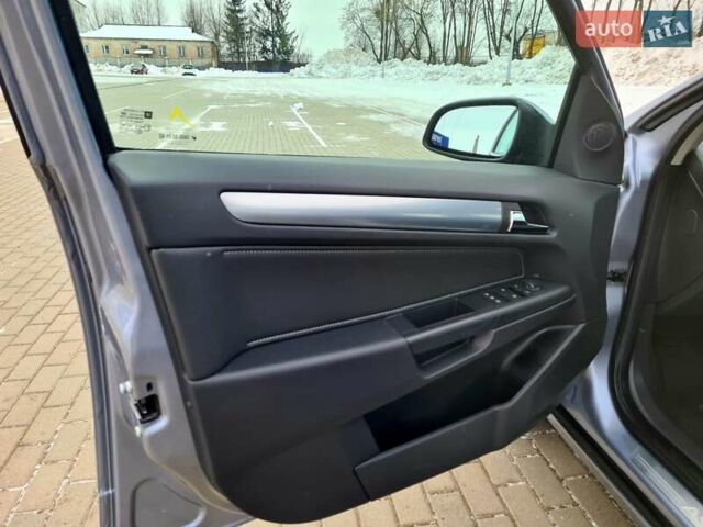 Сірий Опель Астра, об'ємом двигуна 1.8 л та пробігом 160 тис. км за 6995 $, фото 30 на Automoto.ua