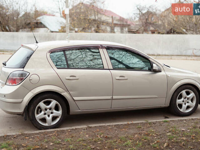 Сірий Опель Астра, об'ємом двигуна 1.6 л та пробігом 252 тис. км за 5400 $, фото 6 на Automoto.ua