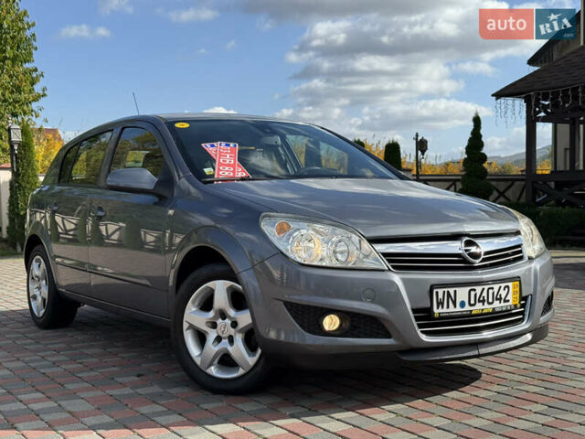Серый Опель Астра, объемом двигателя 1.6 л и пробегом 180 тыс. км за 6750 $, фото 1 на Automoto.ua