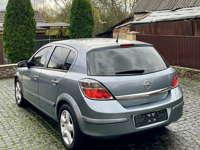 Сірий Опель Астра, об'ємом двигуна 1.6 л та пробігом 199 тис. км за 4999 $, фото 6 на Automoto.ua