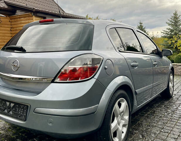 Сірий Опель Астра, об'ємом двигуна 1.6 л та пробігом 199 тис. км за 4999 $, фото 11 на Automoto.ua