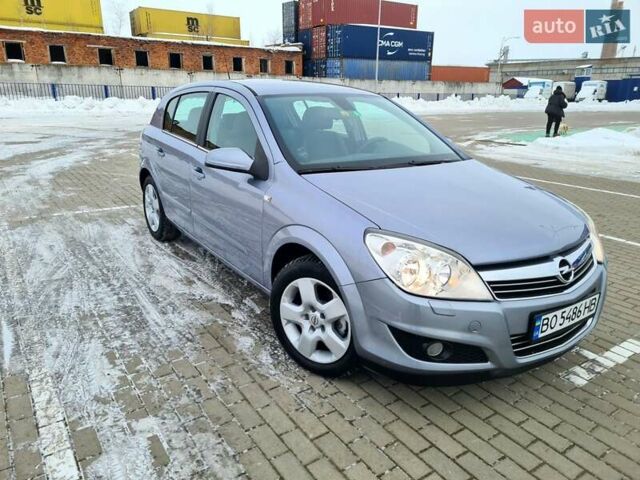 Сірий Опель Астра, об'ємом двигуна 1.8 л та пробігом 160 тис. км за 6995 $, фото 2 на Automoto.ua
