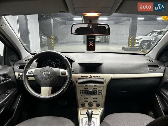 Сірий Опель Астра, об'ємом двигуна 1.6 л та пробігом 183 тис. км за 7000 $, фото 6 на Automoto.ua