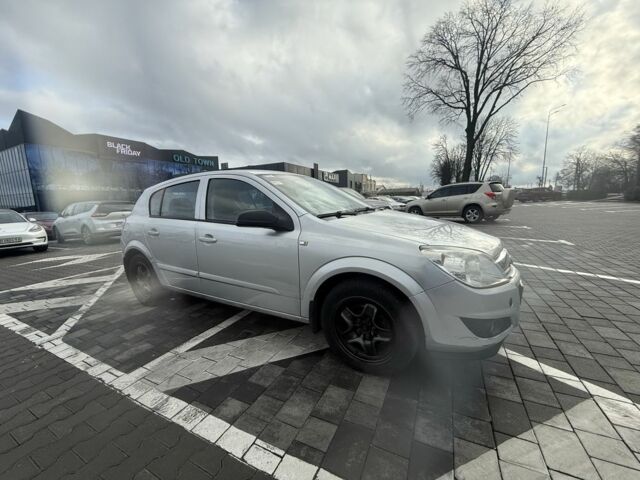 Серый Опель Астра, объемом двигателя 1.6 л и пробегом 315 тыс. км за 3900 $, фото 6 на Automoto.ua