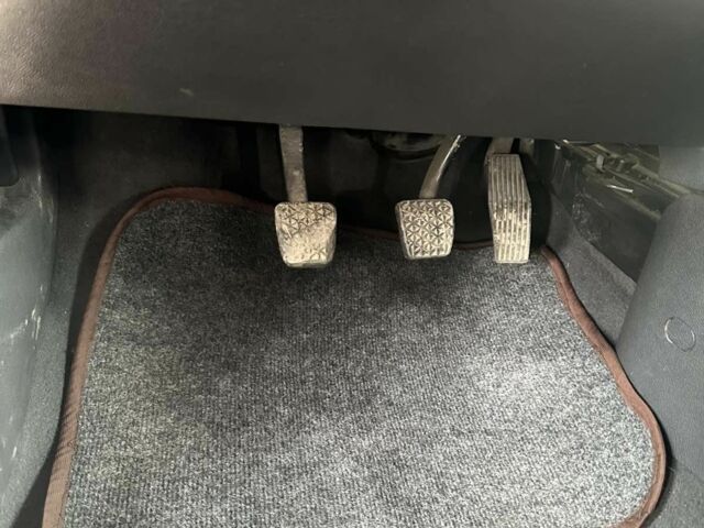 Сірий Опель Астра, об'ємом двигуна 1.7 л та пробігом 150 тис. км за 6500 $, фото 6 на Automoto.ua