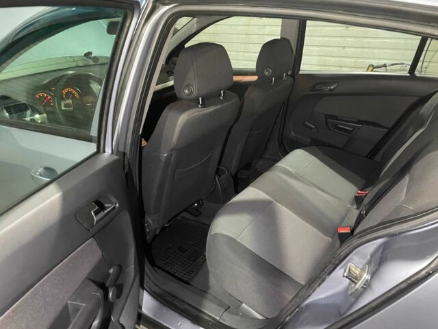 Сірий Опель Астра, об'ємом двигуна 1.6 л та пробігом 234 тис. км за 4900 $, фото 13 на Automoto.ua