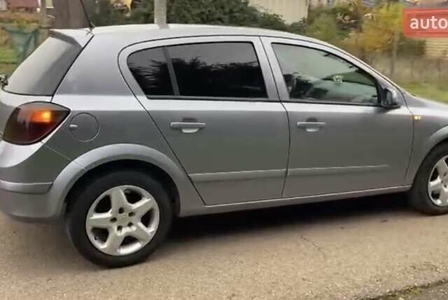 Сірий Опель Астра, об'ємом двигуна 1.6 л та пробігом 257 тис. км за 3800 $, фото 6 на Automoto.ua