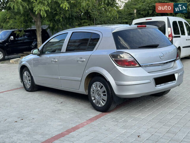 Сірий Опель Астра, об'ємом двигуна 1.4 л та пробігом 224 тис. км за 5200 $, фото 5 на Automoto.ua