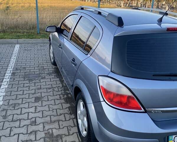 Серый Опель Астра, объемом двигателя 1.4 л и пробегом 306 тыс. км за 5200 $, фото 7 на Automoto.ua