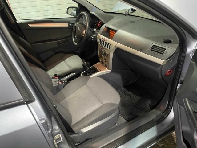 Сірий Опель Астра, об'ємом двигуна 1.6 л та пробігом 234 тис. км за 4900 $, фото 11 на Automoto.ua