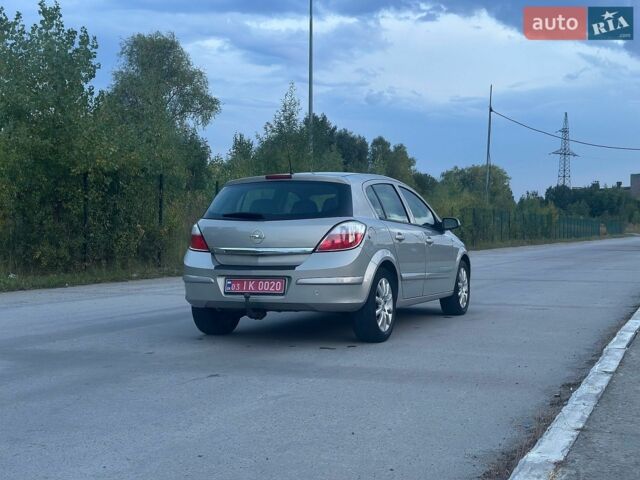 Сірий Опель Астра, об'ємом двигуна 1.6 л та пробігом 180 тис. км за 5600 $, фото 5 на Automoto.ua