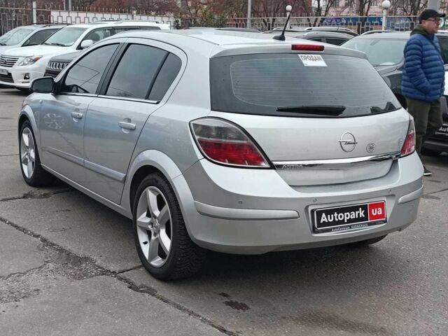 Серый Опель Астра, объемом двигателя 1.6 л и пробегом 255 тыс. км за 6490 $, фото 10 на Automoto.ua
