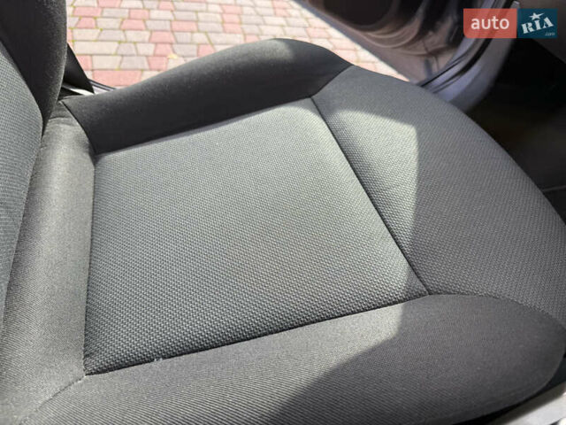 Серый Опель Астра, объемом двигателя 1.6 л и пробегом 180 тыс. км за 6750 $, фото 82 на Automoto.ua