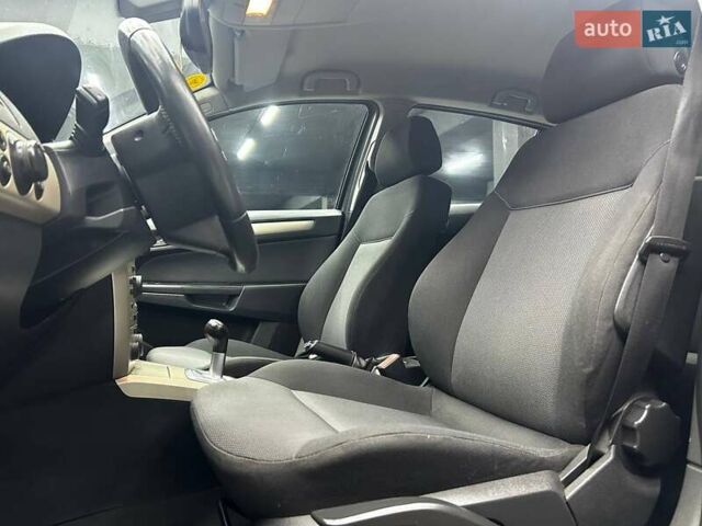 Сірий Опель Астра, об'ємом двигуна 1.6 л та пробігом 183 тис. км за 7000 $, фото 12 на Automoto.ua