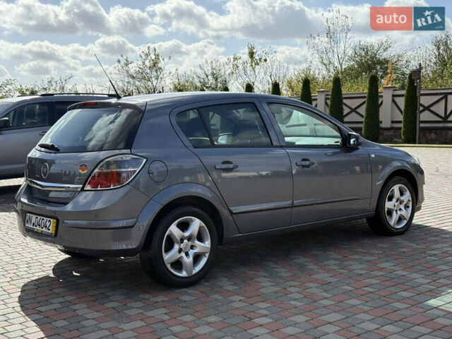 Серый Опель Астра, объемом двигателя 1.6 л и пробегом 180 тыс. км за 6750 $, фото 8 на Automoto.ua