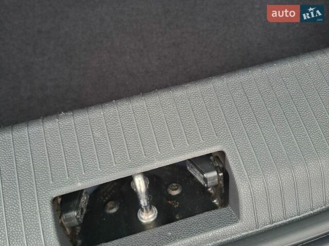 Серый Опель Астра, объемом двигателя 1.6 л и пробегом 42 тыс. км за 7900 $, фото 32 на Automoto.ua