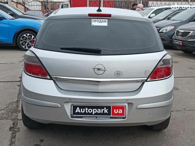 Серый Опель Астра, объемом двигателя 1.6 л и пробегом 255 тыс. км за 6490 $, фото 7 на Automoto.ua