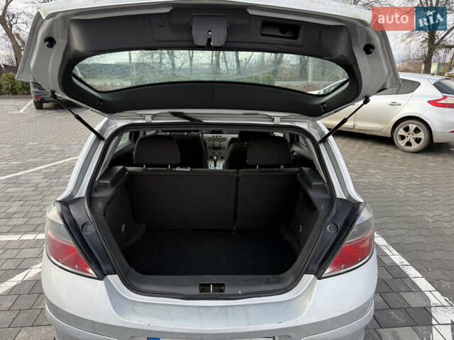 Сірий Опель Астра, об'ємом двигуна 1.6 л та пробігом 315 тис. км за 3900 $, фото 11 на Automoto.ua