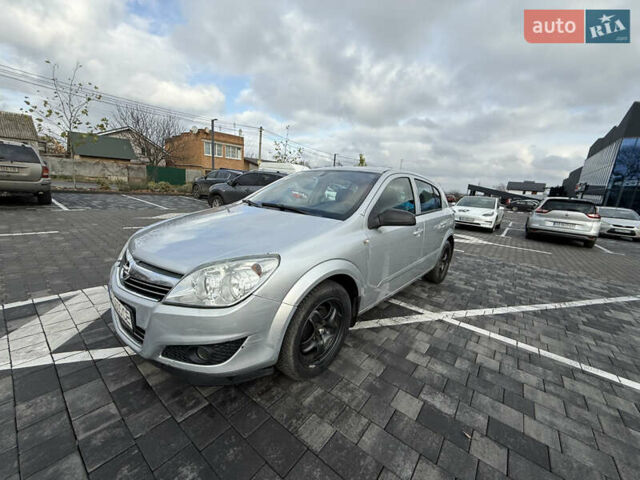 Сірий Опель Астра, об'ємом двигуна 1.6 л та пробігом 315 тис. км за 3900 $, фото 1 на Automoto.ua